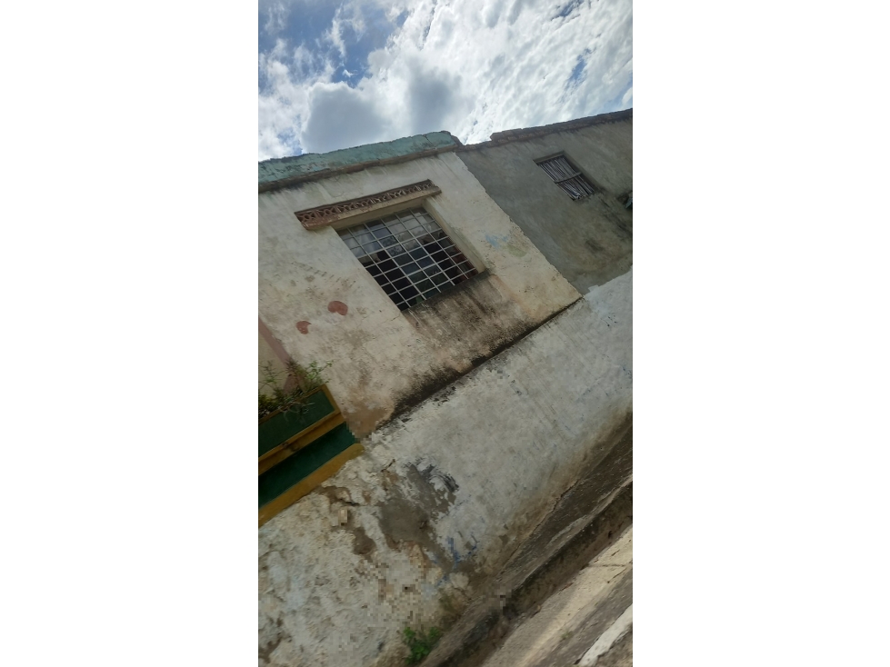 CASA CALLE 20 No 15A-33 BARRIO ALFONSO LOPEZ — foto 2