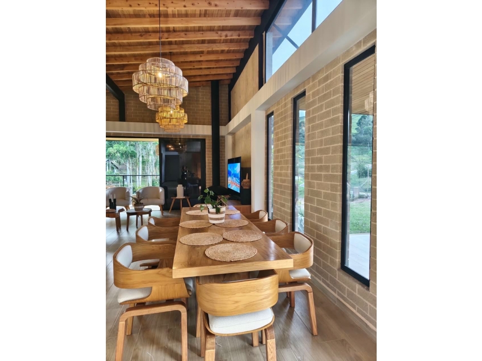 @Casa Campestre 240 m² #Guarne | Jacuzzi,Energía Solar $2.000millones — foto 2