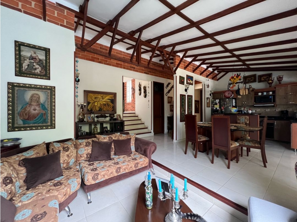 Casa Campestre 4 alcobas Conjunto Cerrado Cerritos Pereira — foto 5