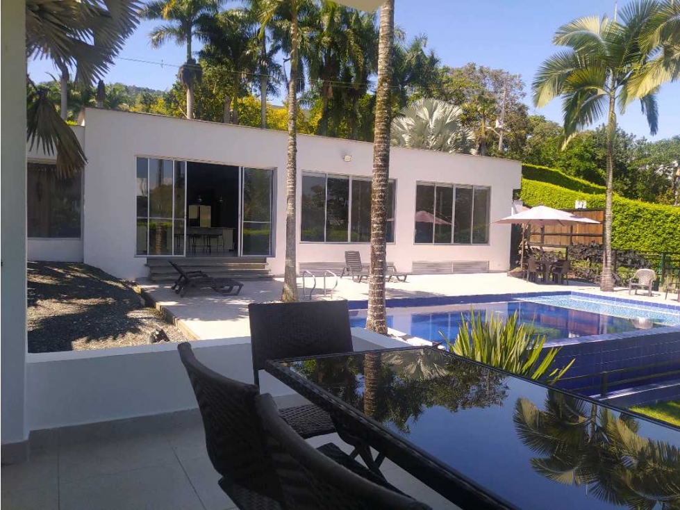 Casa Campestre 4 alcobas Conjunto Cerrado Santagueda Manizales