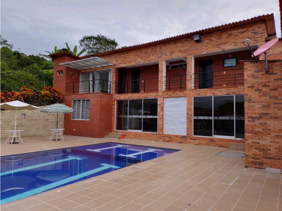 Casa Campestre 4 alcobas Conjunto Cerrado Las Margaritas Manizales - 4