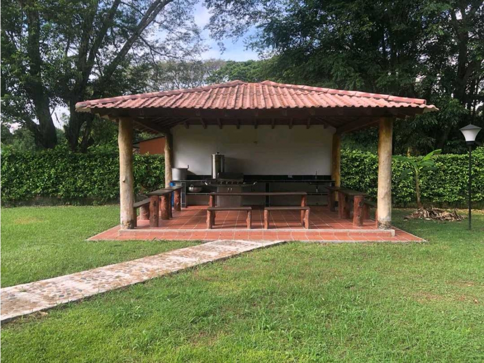 Casa Campestre 5 alcobas Conjunto Cerrado La Dorada Caldas - 6