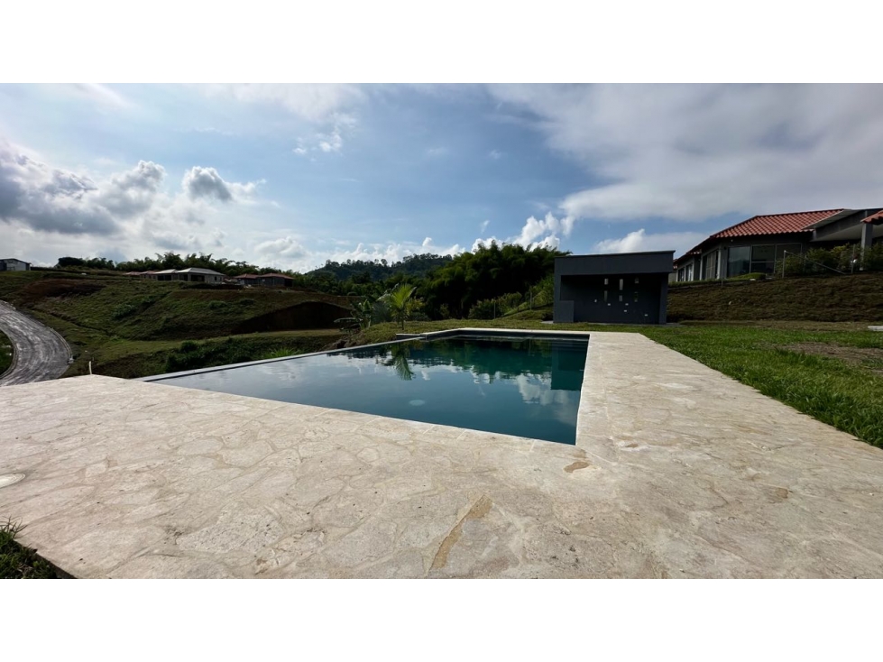 Casa campestre a la venta en Combia — foto 3