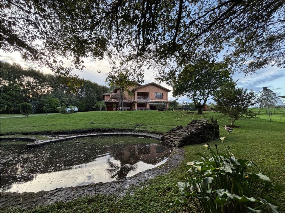 Arriendo casa campestre amoblada en El Capiro, Rionegro