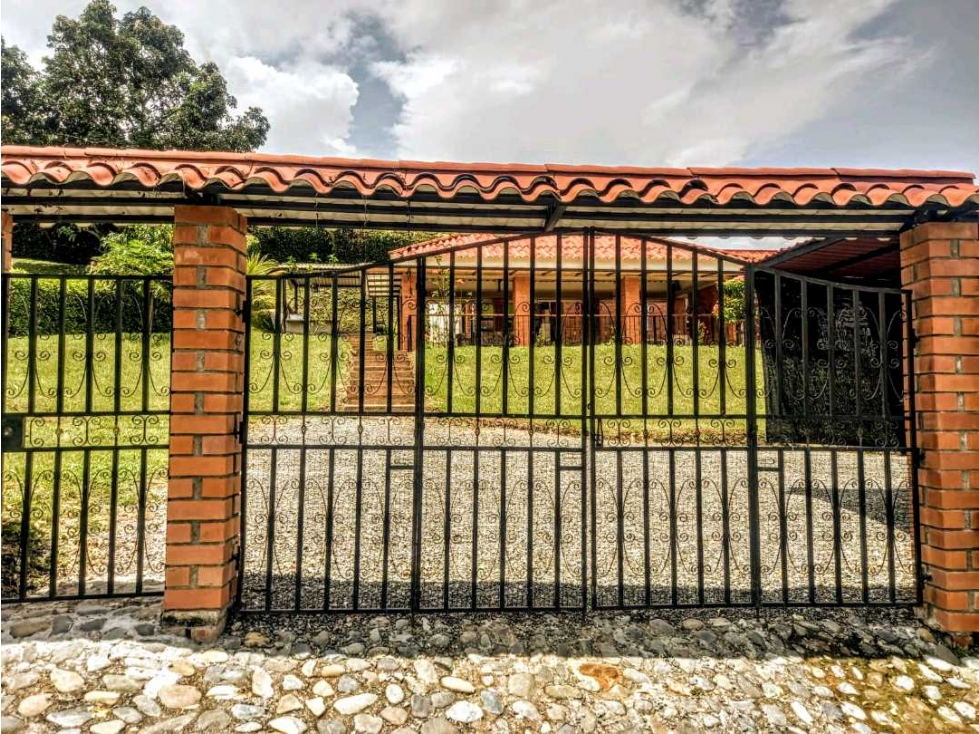 Casa Campestre Amoblada en Venta Vereda Palermo, Neira (Caldas) - 2