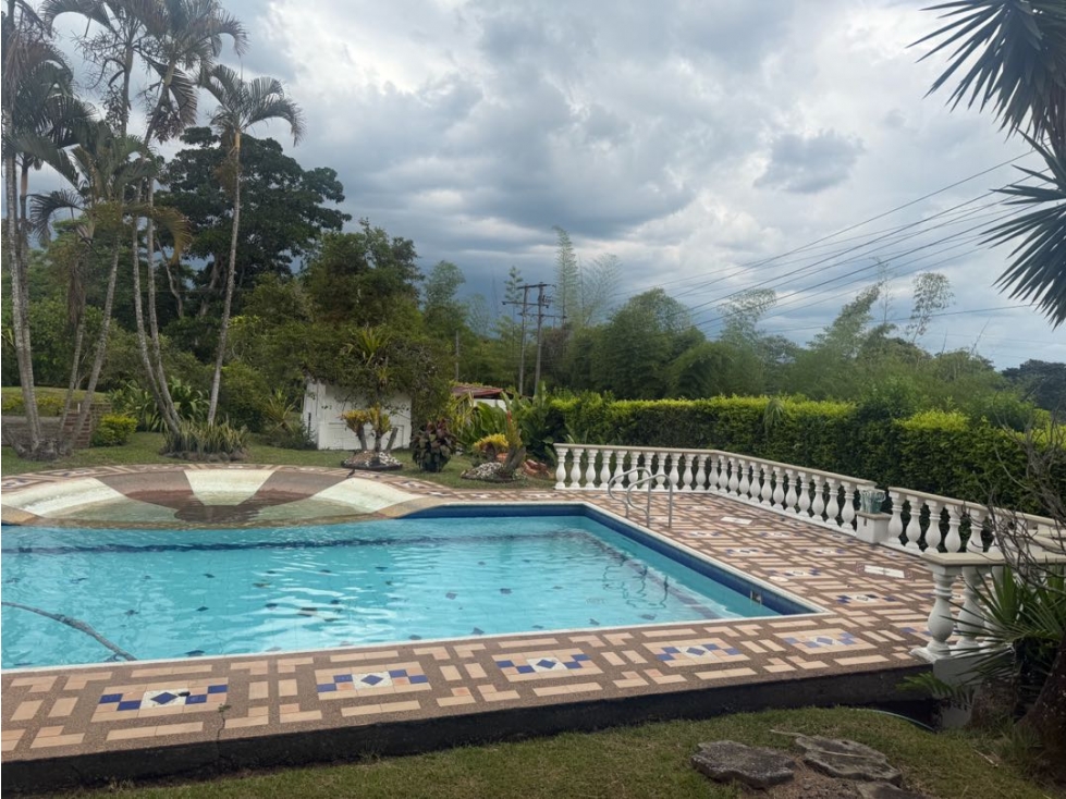 CASA CAMPESTRE CERCA A PEREIRA VENDO - 3