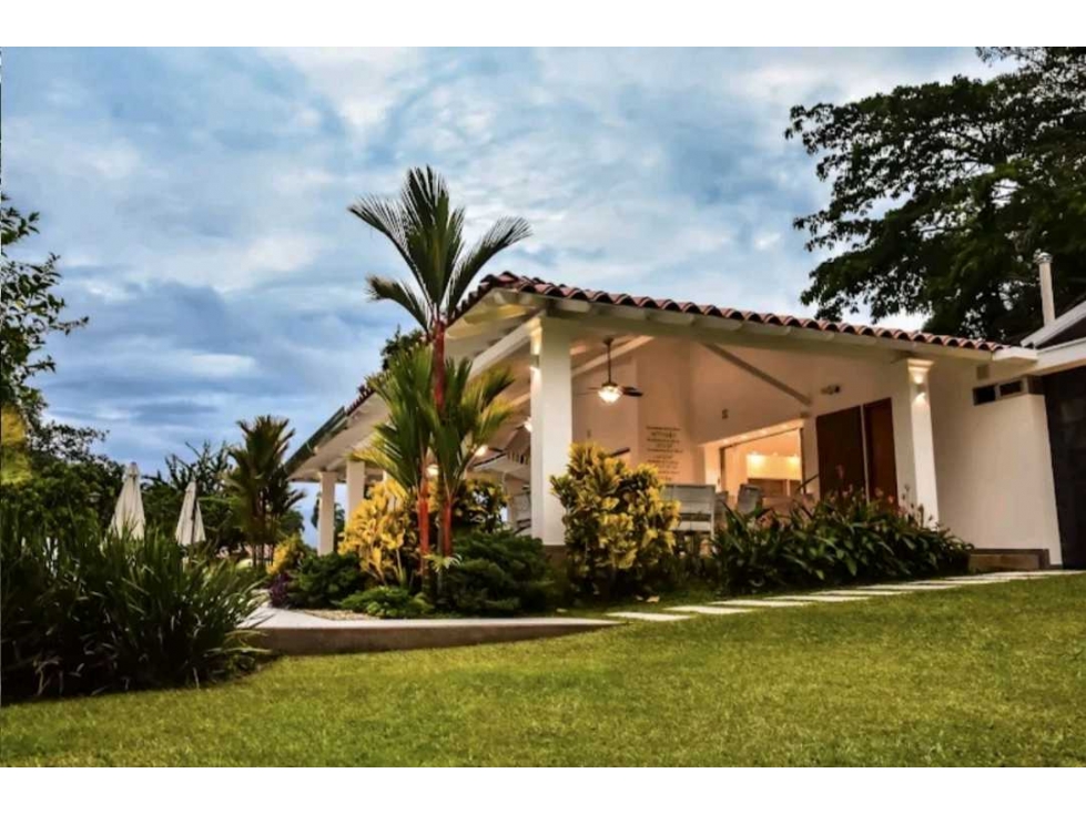 CASA CAMPESTRE CERCA AL AEROPUERTO ES UN PARAISO — foto 2