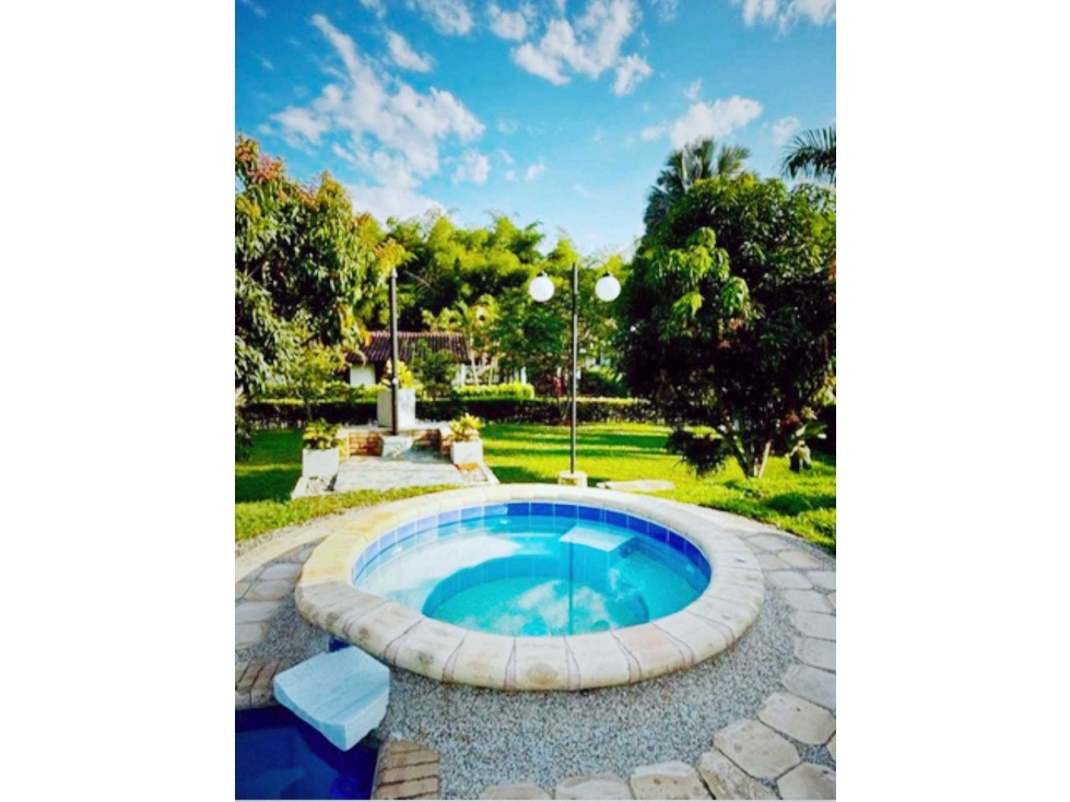 CASA CAMPESTRE CERCA AL CLUB CAMPESTRE — foto 3