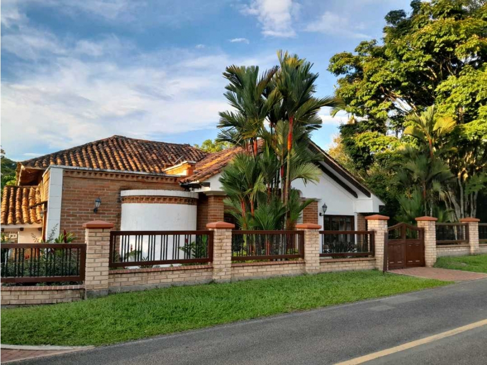 Venta Amplia Casa campestre Cerritos Pereira — foto 5
