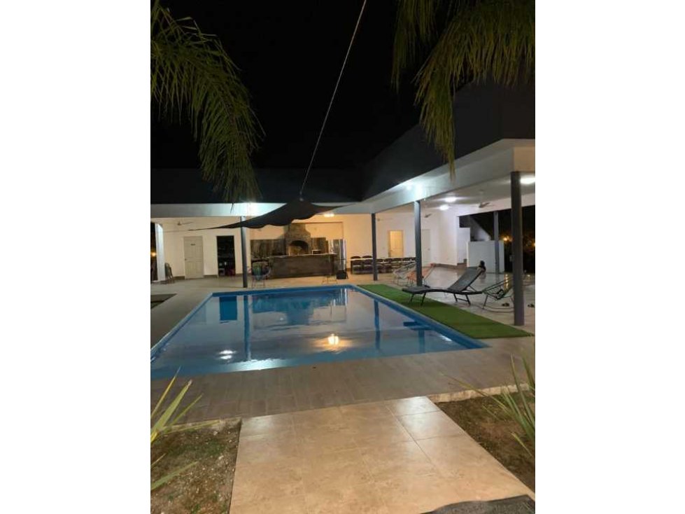 Casa Campestre con Alberca 10 hectarea límite Montemorelos y Cadereyta - 2