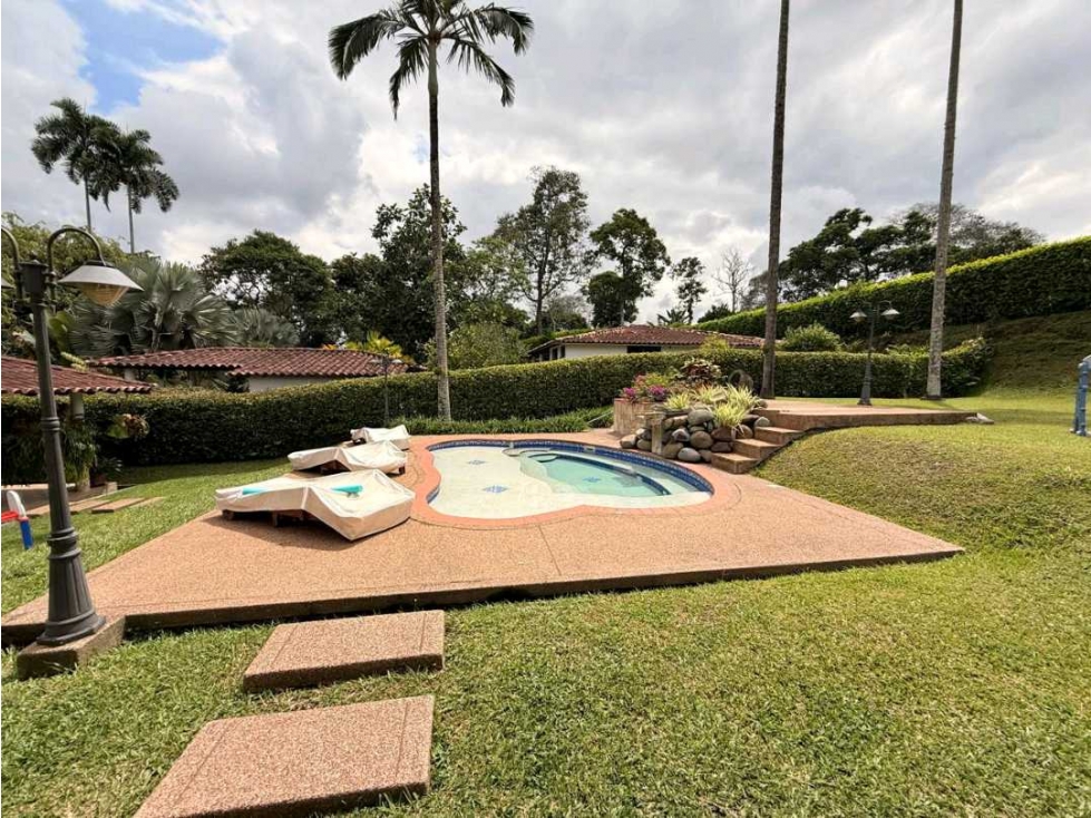 Casa Campestre con Jacuzzi y amplios espacios cerca al Clud Campestre — foto 2