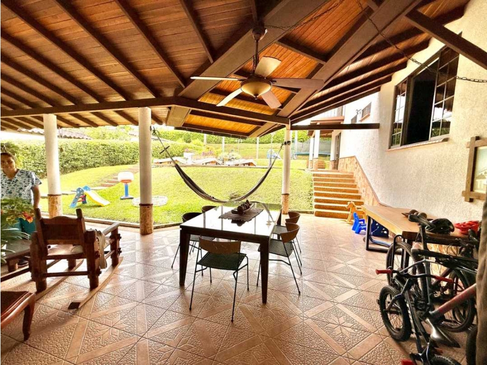 Casa Campestre con Jacuzzi y amplios espacios cerca al Clud Campestre — foto 5