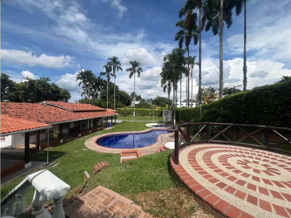 Casa Campestre 5 alcobas Condominio Cerritos Pereira — foto 2