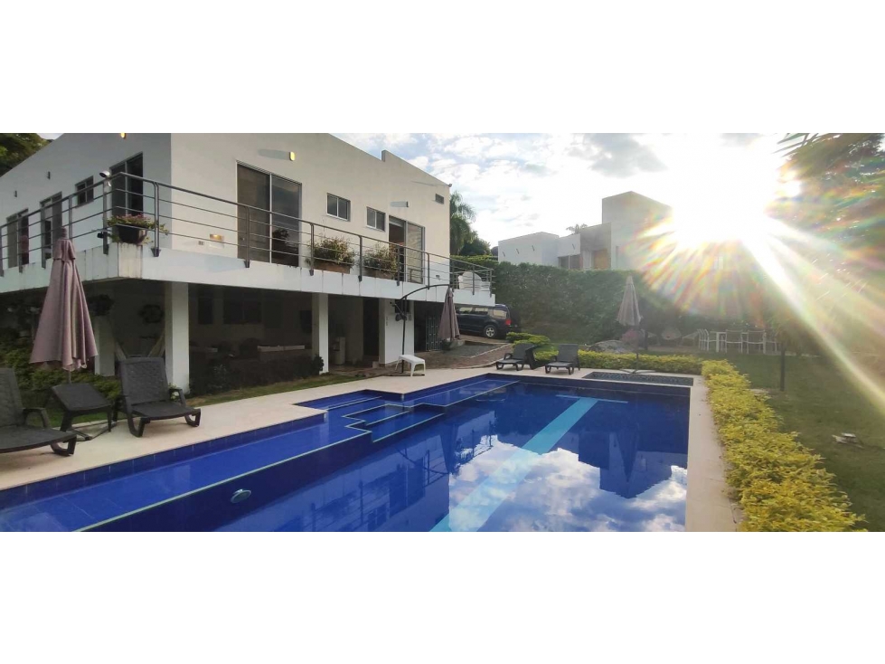 Casa campestre de 1000 M2 en #condominio en #lamesacundinamarca