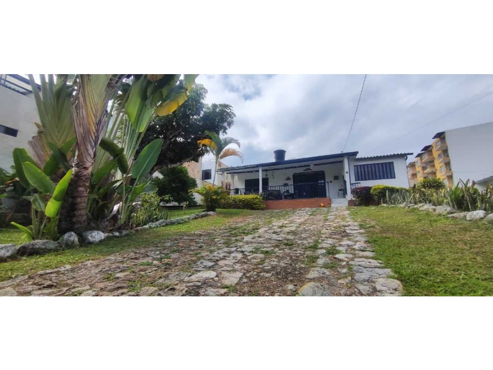 Casa campestre de 1708 M2 en 890 M2 cerca al parque de #lamesacund - 2
