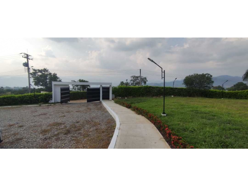 Casa campestre de 2000 M2 en La Mesa Cund, agradable vista — foto 4