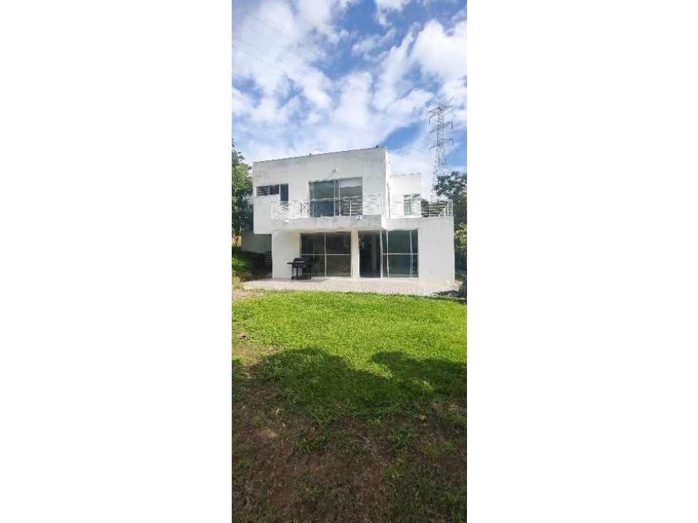 Casa campestre de 2550 M2 en 600 mill en La Mesa Cund COL — foto 3