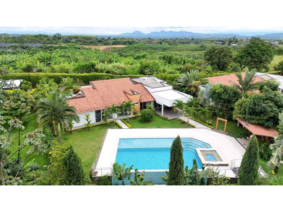 CASA CAMPESTRE DE LUJO CON PISCINA Y JACUZZI — foto 4
