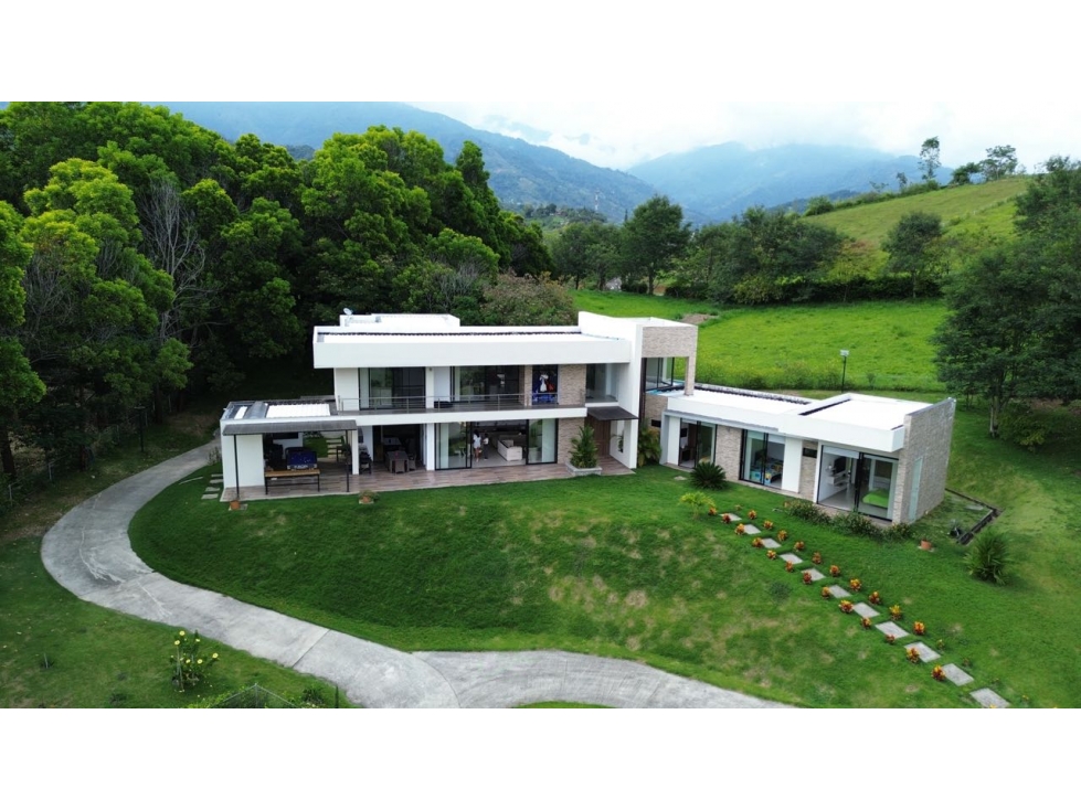 Casa campestre de lujo en venta | Lagos de Maracaibo - Palmira