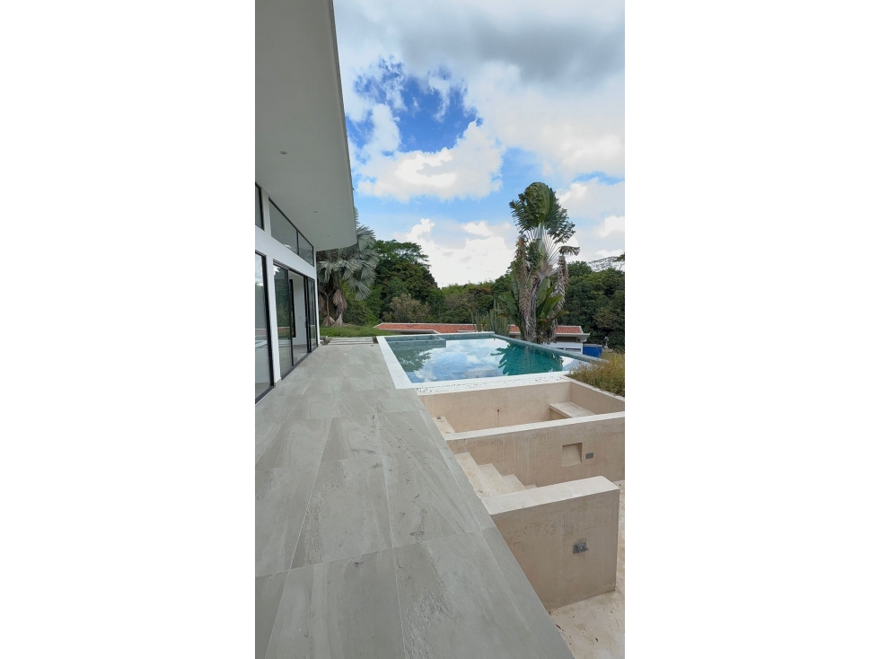 CASA CAMPESTRE DE LUJO PARA ESTRENAR, CERRITOS EL TIGRE PEREIRA — foto 2