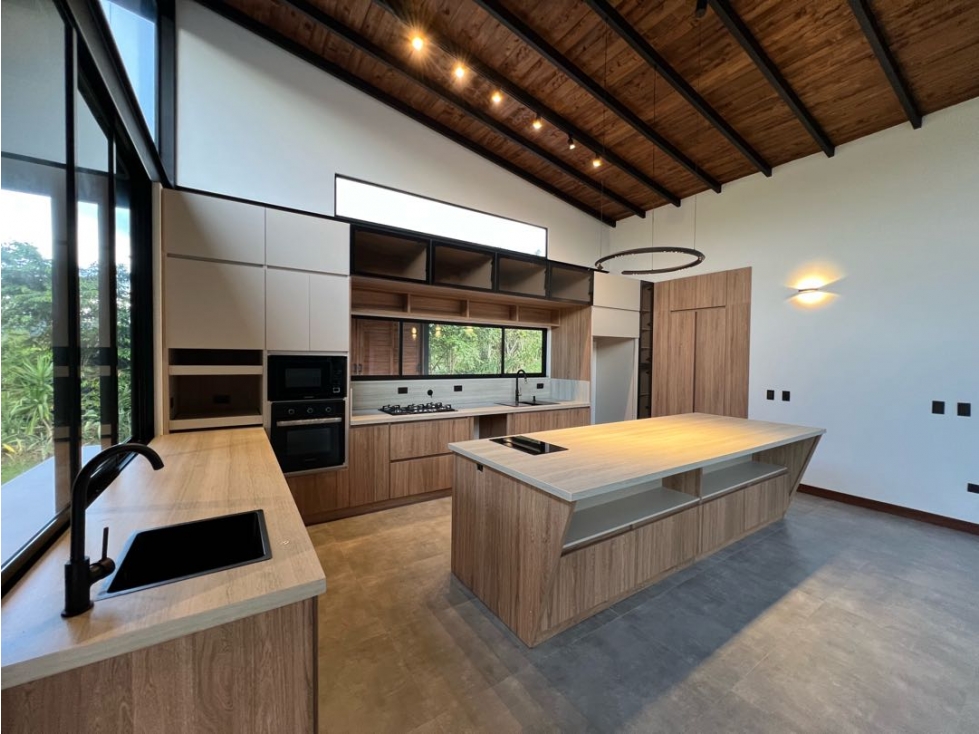 Casa campestre de un nivel para estrenar en venta en el Retiro — foto 3
