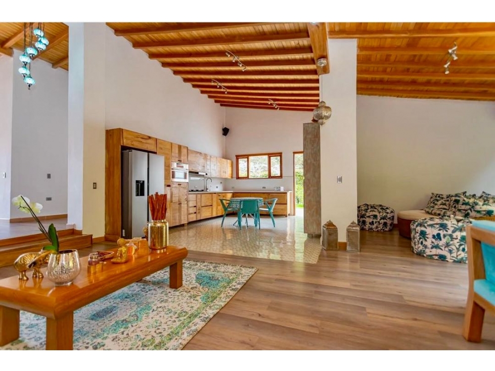 Hermosa Casa Campestre de un solo nivel para venta en La Ceja — foto 2