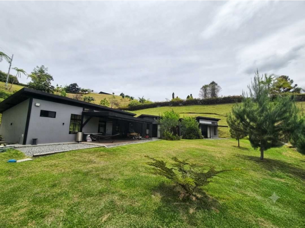 CASA CAMPESTRE EL CHUSCAL EL RETIRO