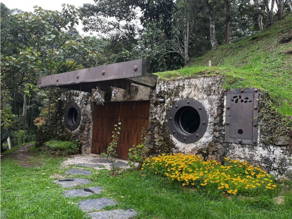 Casa Campestre El Retiro 6400 lote 3250 millones millones — foto 3