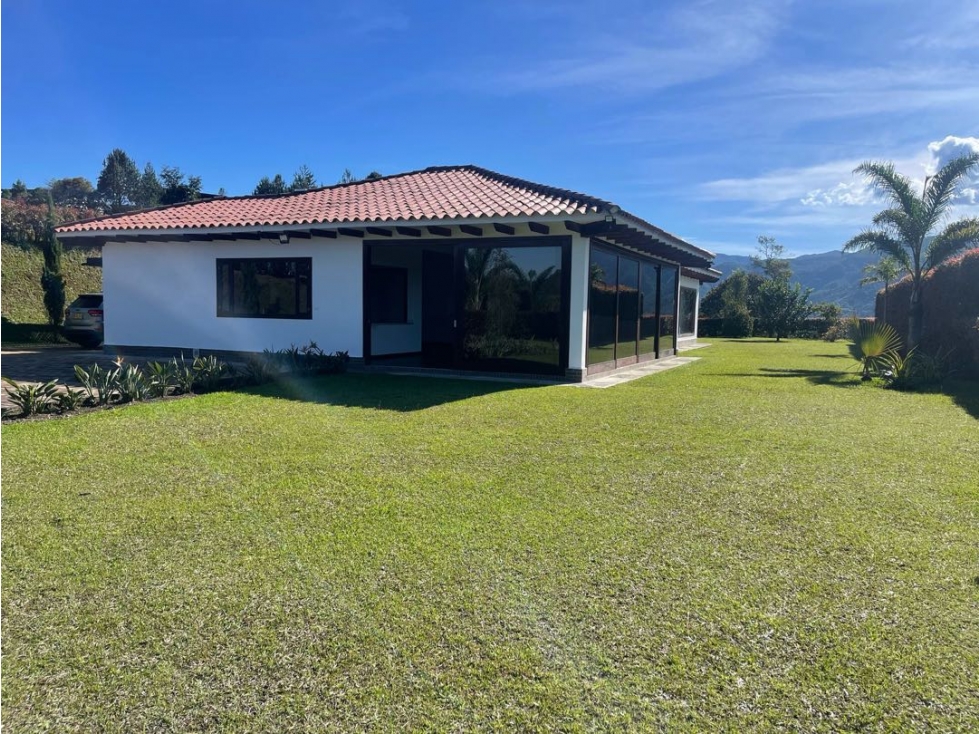 Casa campestre . El Retiro. Antioq.