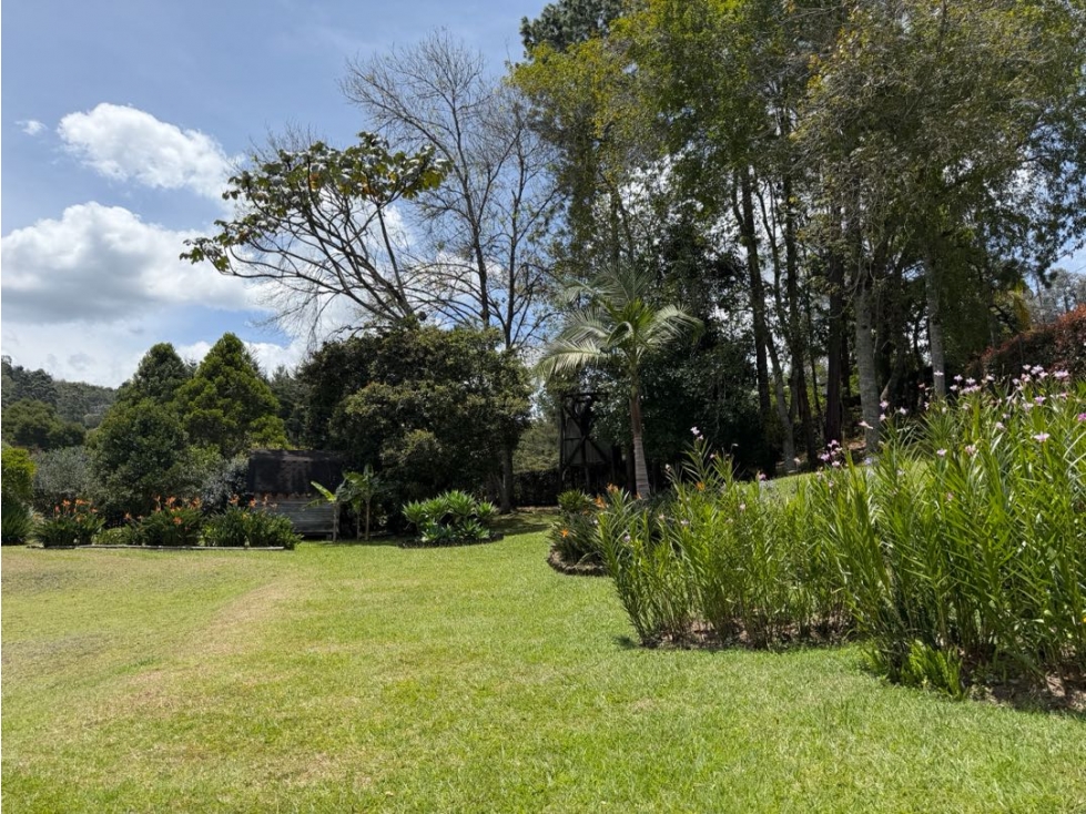 "Casa campestre en 4.839 m² cerca al aeropuerto — foto 2