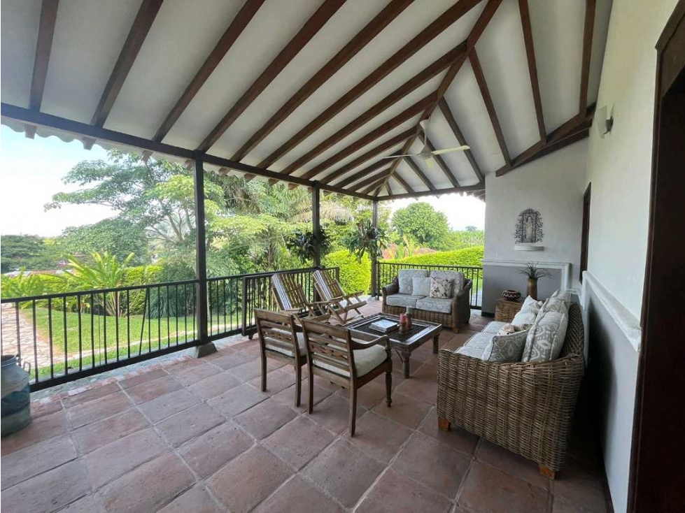 CASA CAMPESTRE EN ARMENIA RENTA VACACIONAL, CON PISCINA Y JACUZZI - 2