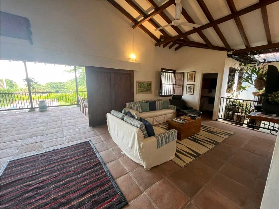 CASA CAMPESTRE EN ARMENIA RENTA VACACIONAL, CON PISCINA Y JACUZZI - 4