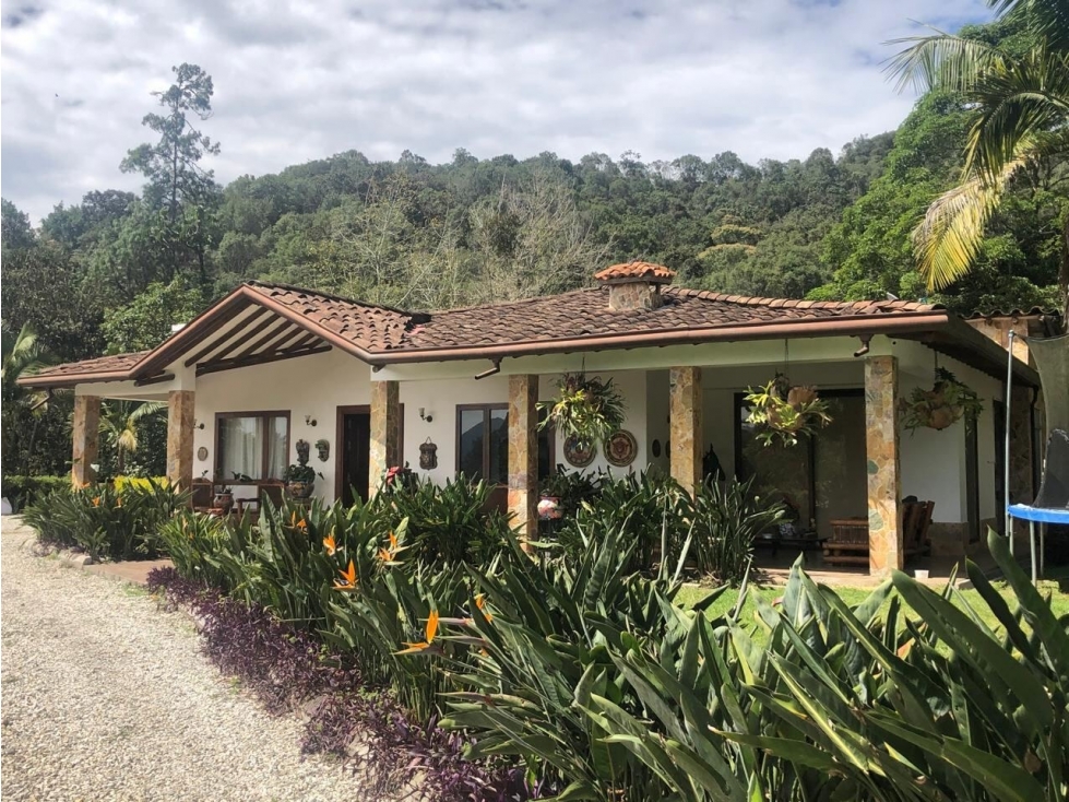 Casa campestre en arriendo