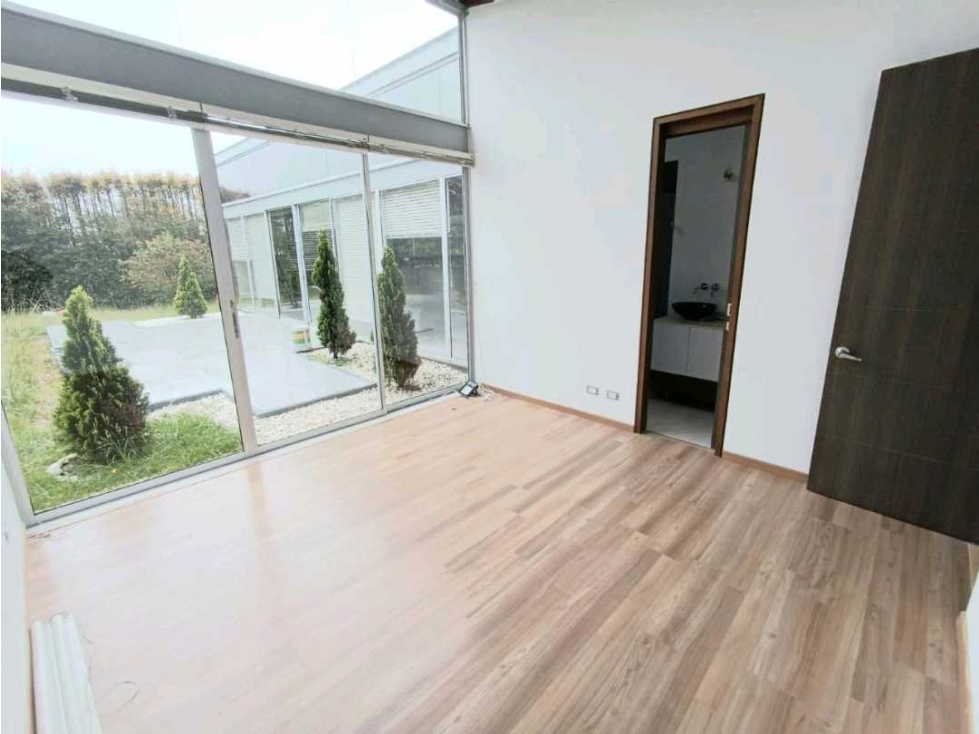 CASA CAMPESTRE EN ARRIENDO POR EL KM9 SECTOR LOMA DEL ESCOBERO - 6