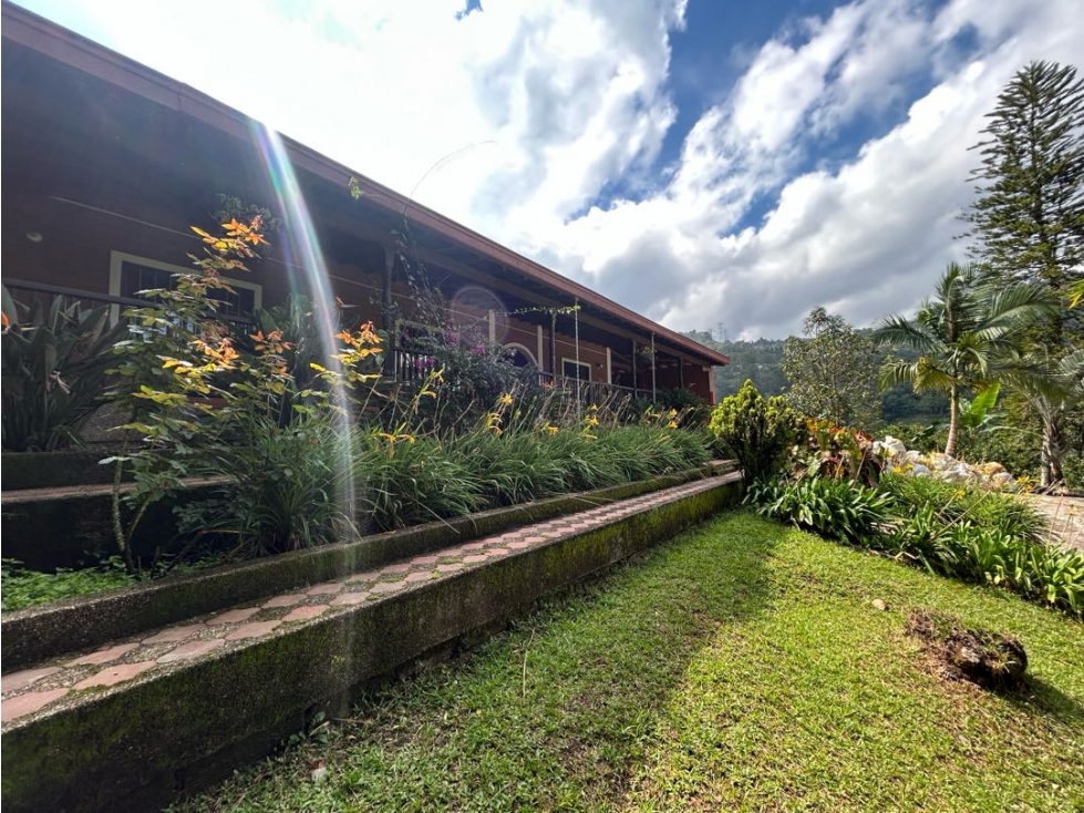Casa Campestre en Arriendo, La Estrella, vereda San Isidro — foto 5