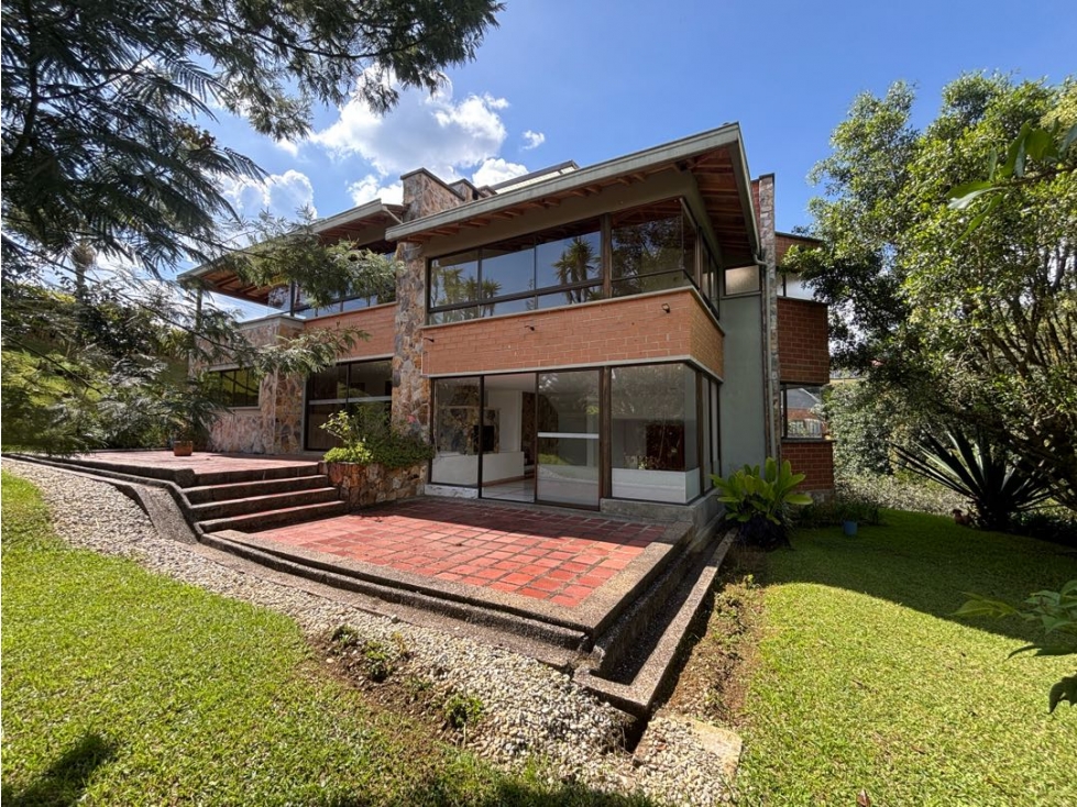 Casa campestre en arriendo y venta en sector Fizebad El Retiro