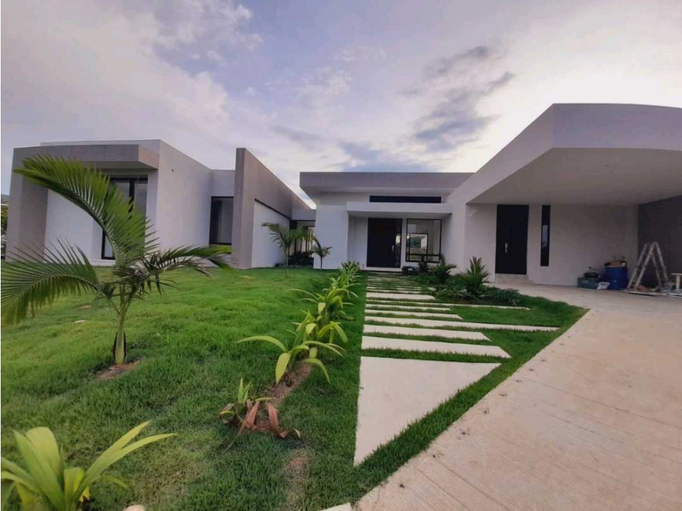 CASA CAMPESTRE EN CERRITOS. — foto 3
