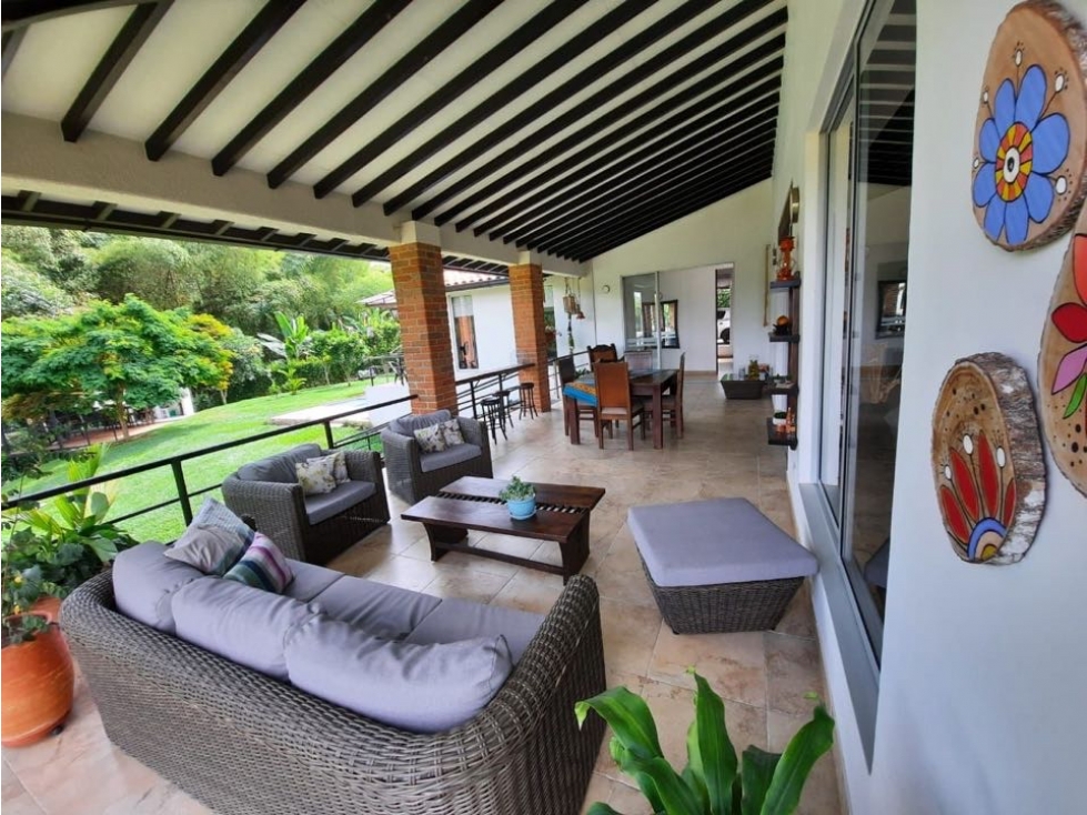 Casa Campestre en Venta en Cerritos, Pereira - 1.600 m²