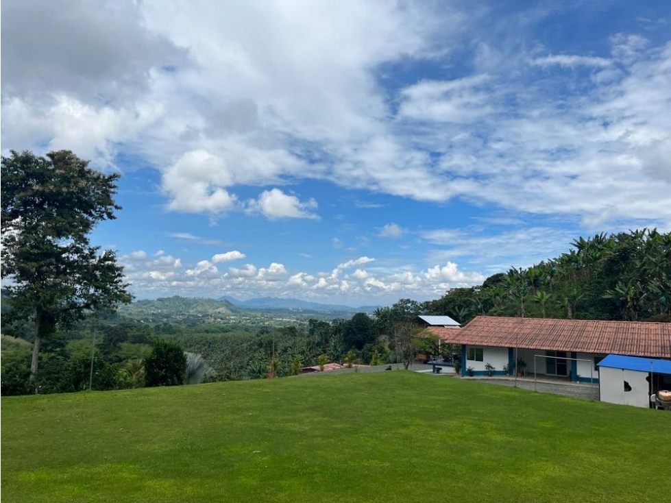 Casa Campestre en Venta en Combia, Pereira — foto 3