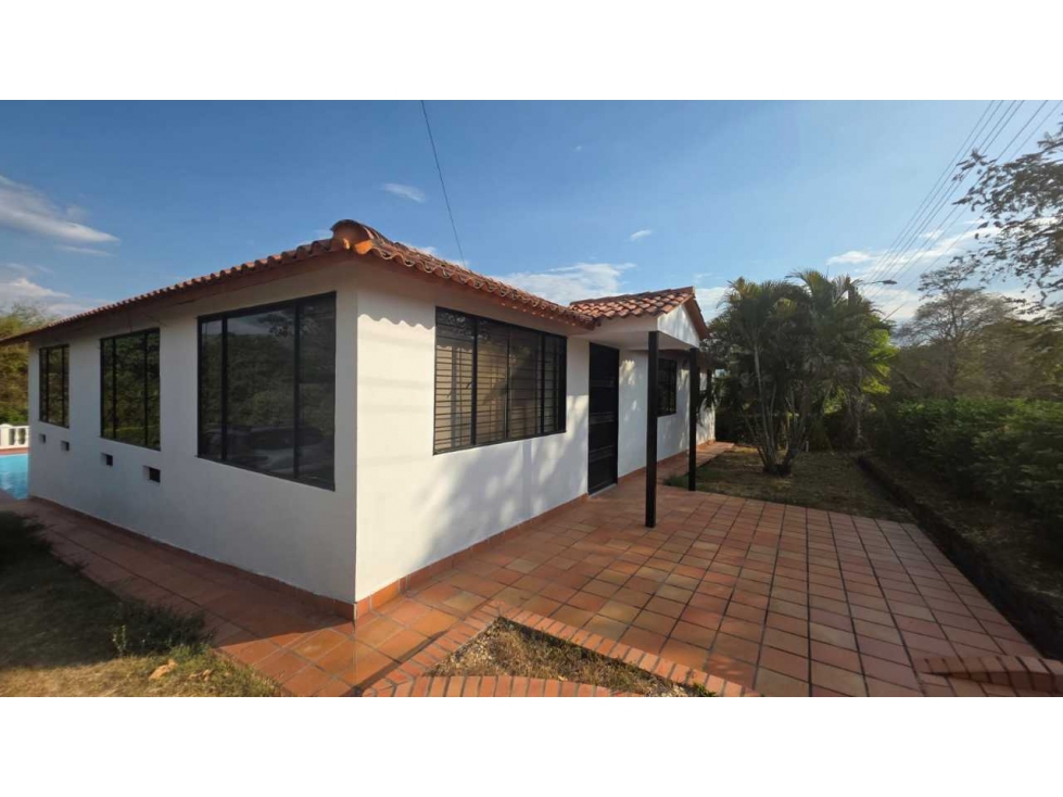 Casa campestre en condominio de 1228 M2 en Tocaima- Agua de Dios - 1