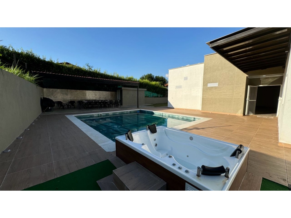 Casa campestre en condominio en venta / permuta La Buitrera Palmira - 4