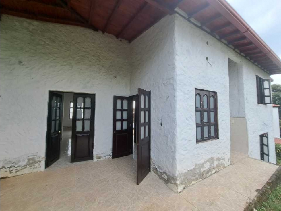 En Venta Casa Campestre en La Mesa Conjunto Cerrado — foto 3