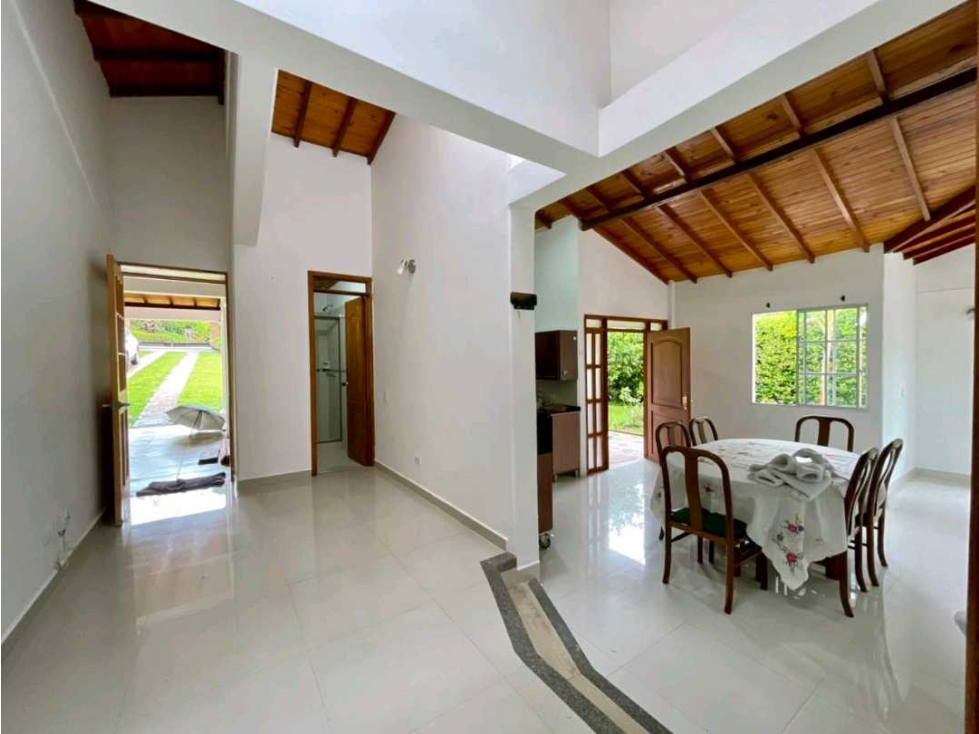 Casa Campestre en El Caimo | 750 m² de lote | Conjunto Cerrado