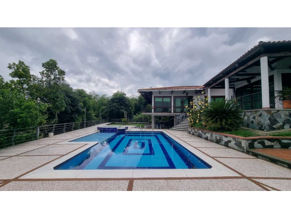 Casa campestre en El Caimo, a 8 minutos del aeropuerto con piscina — foto 2