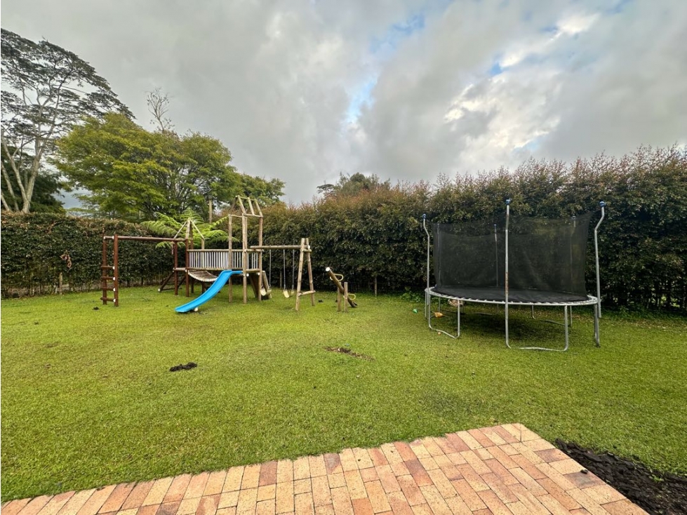 Casa campestre en el corazón de Llanogrande para venta! — foto 3