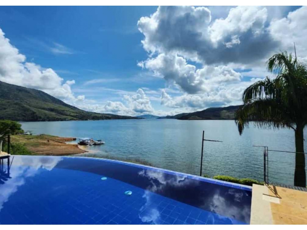Casa Campestre a orilla del Lago Calima, condominio con muelle privad - 1