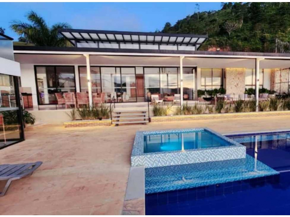 Casa Campestre a orilla del Lago Calima, condominio con muelle privad - 5