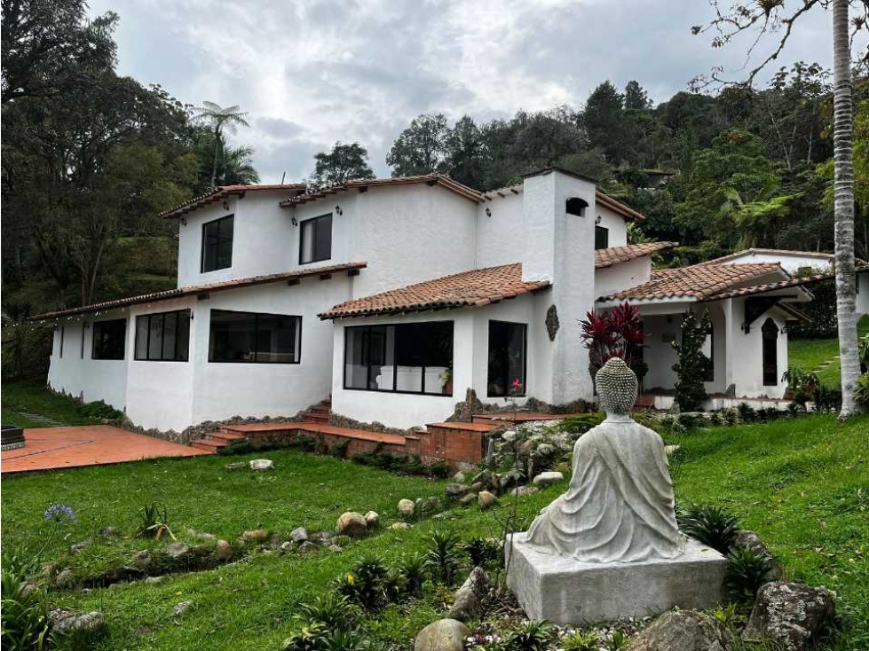 CASA CAMPESTRE EN EL RETIRO — foto 2