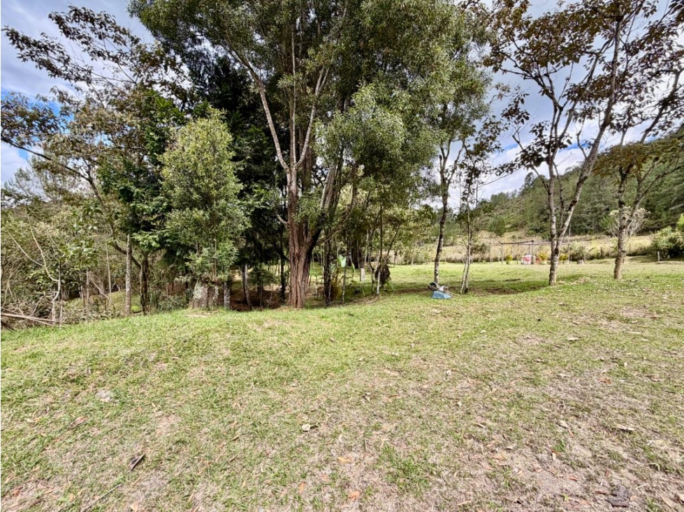 CASA CAMPESTRE EN EL RETIRO A 25 MIN DE MEDELLÍN — foto 6