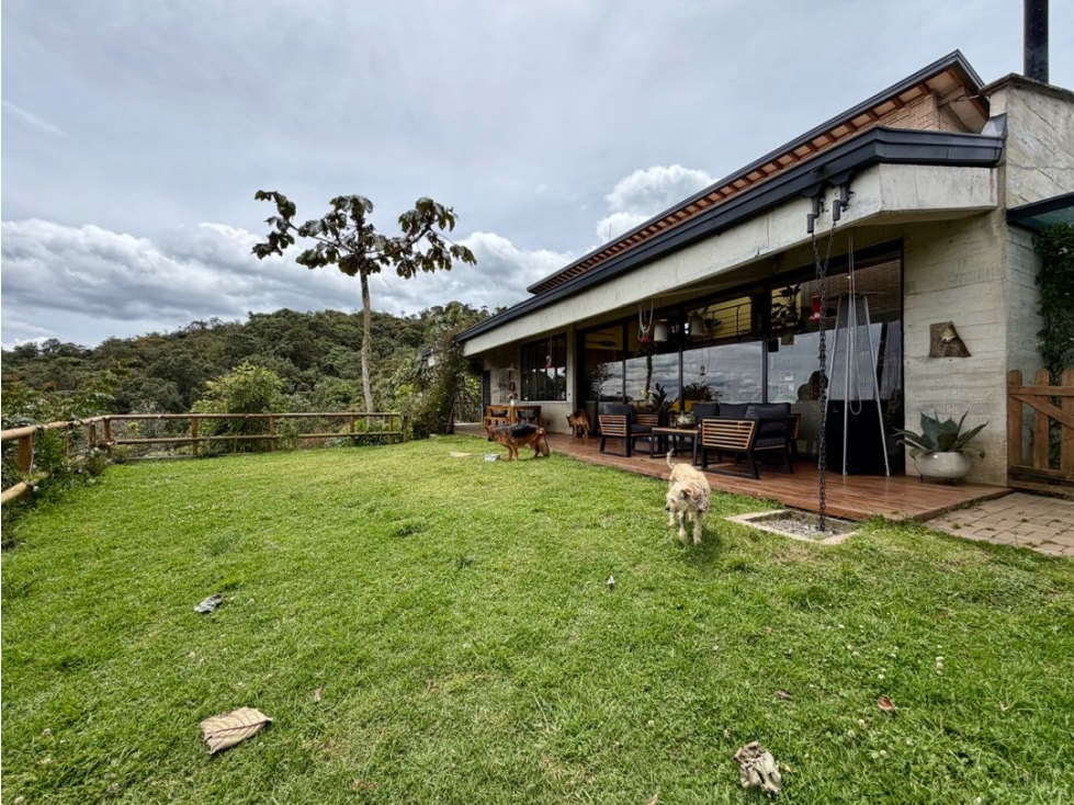 CASA CAMPESTRE EN El@ALTO DEL ESCOBERO — foto 2